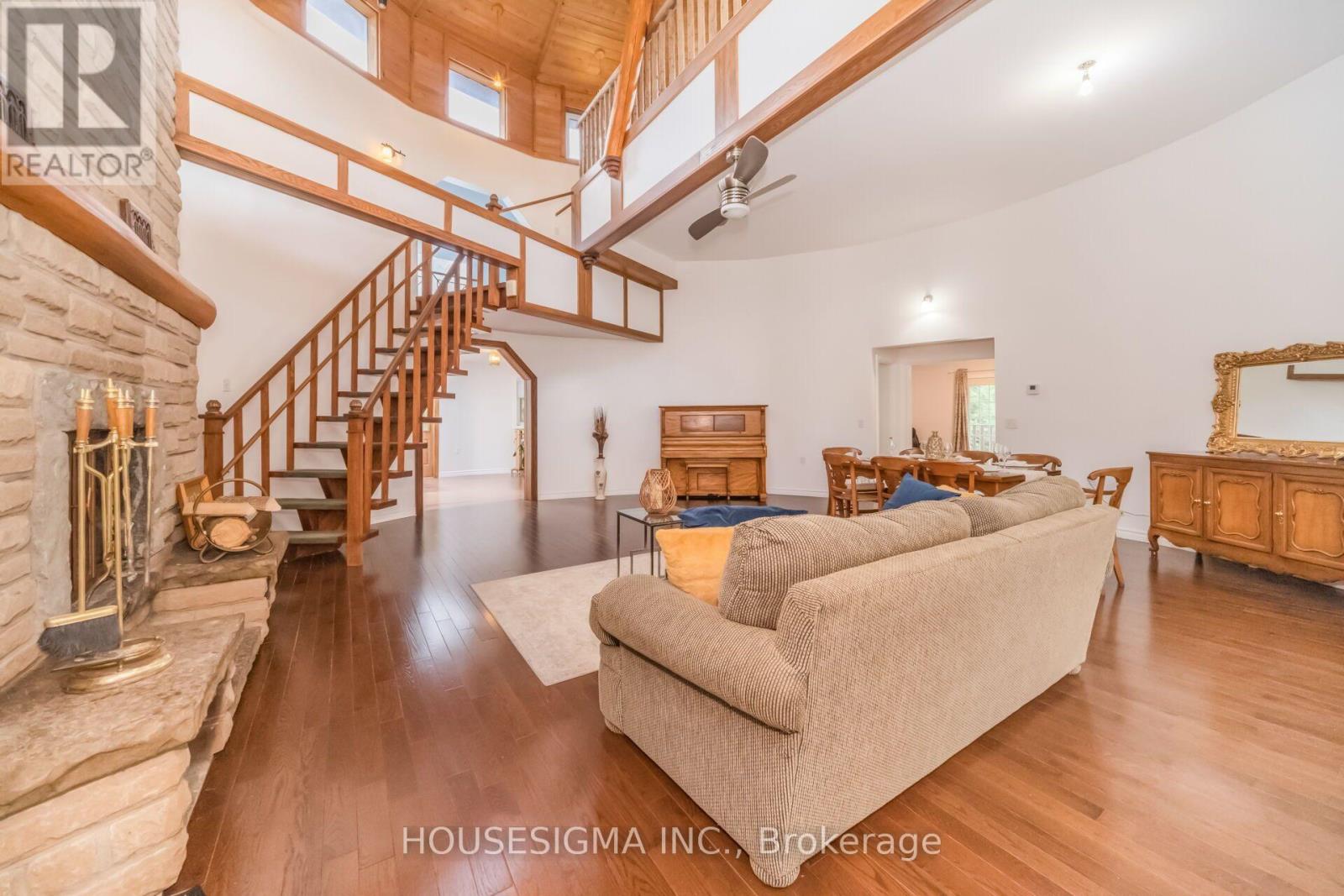 9394 County Rd 1 Road Property Photo 12