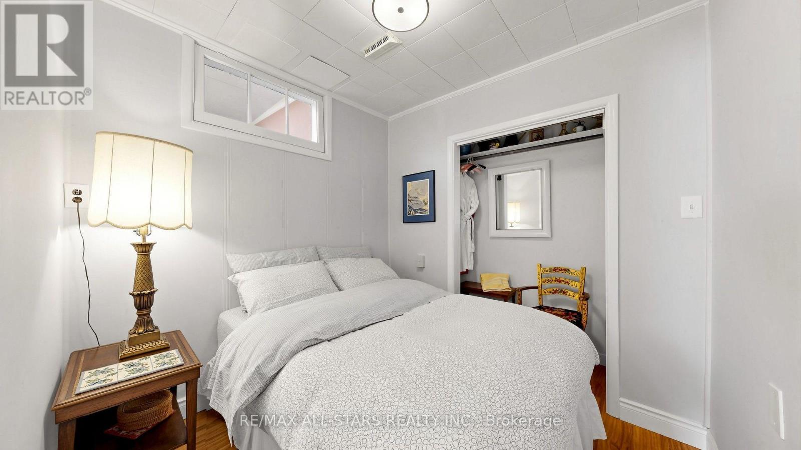 43 Toronto Street N Property Photo 19