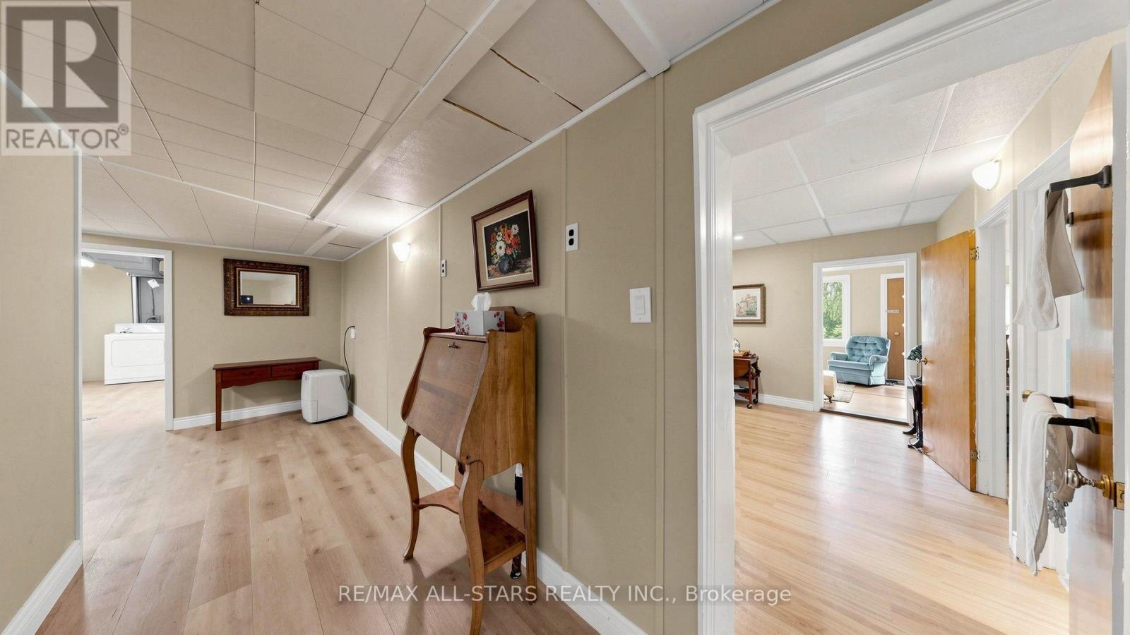 43 Toronto Street N Property Photo 20