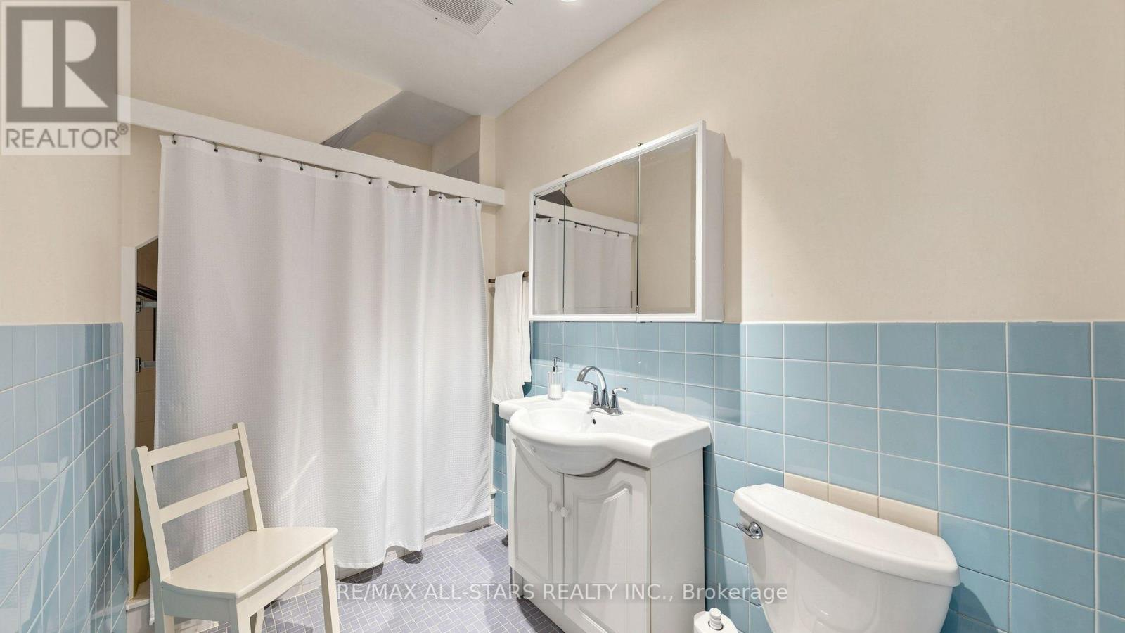 43 Toronto Street N Property Photo 22