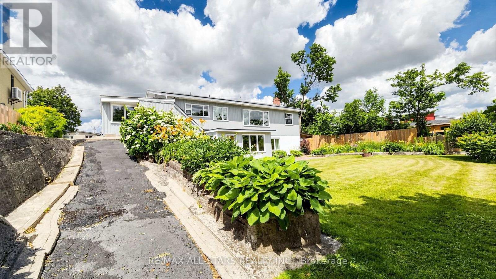 43 Toronto Street N Property Photo 27