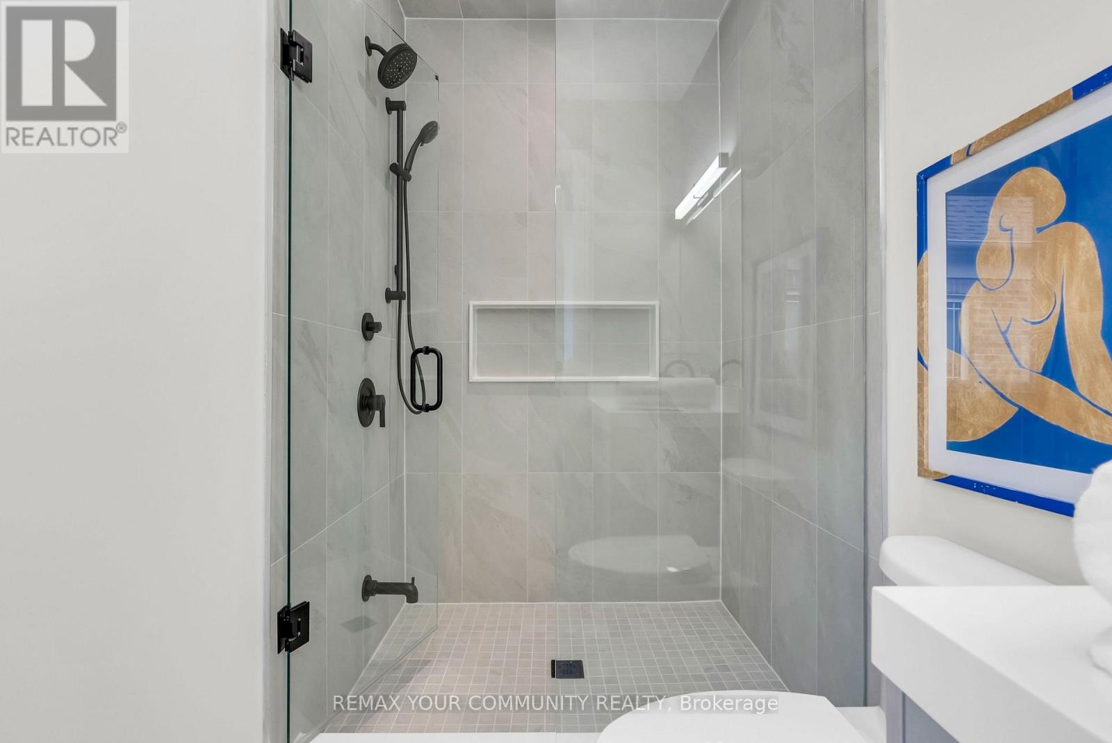 23 Menotti Drive Property Photo 45