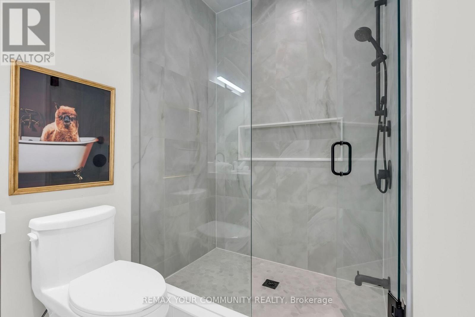 23 Menotti Drive Property Photo 47