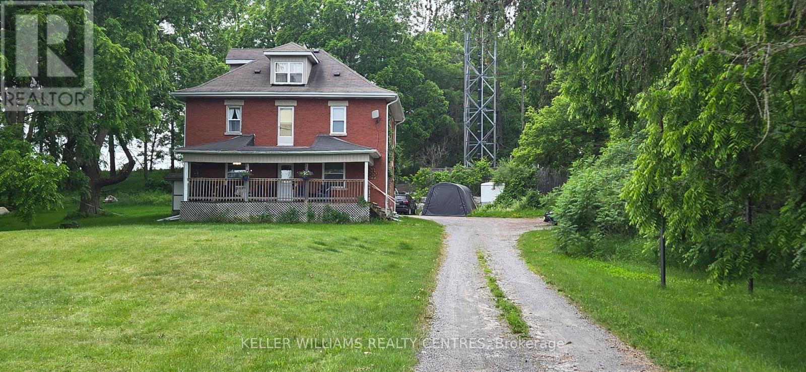 Unit 3 - 16296 Woodbine Avenue Property Photo 1