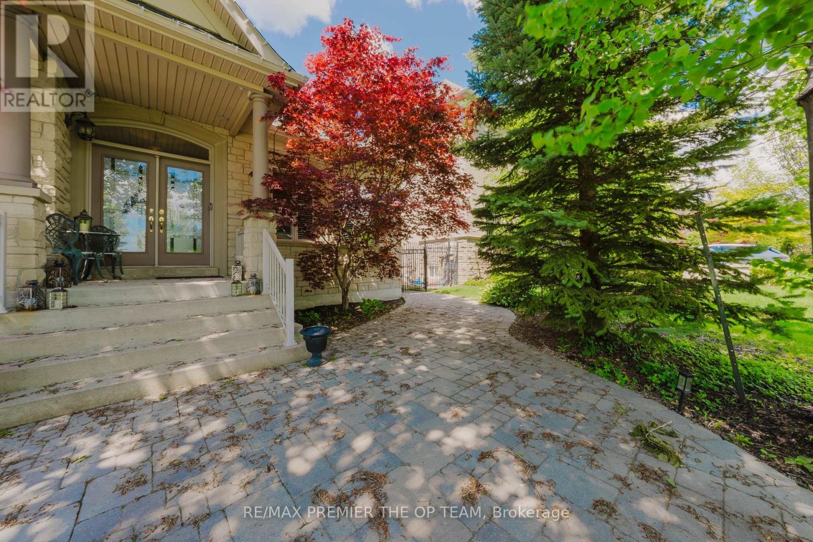 Upper - 56 Park Ridge Drive Property Photo 4