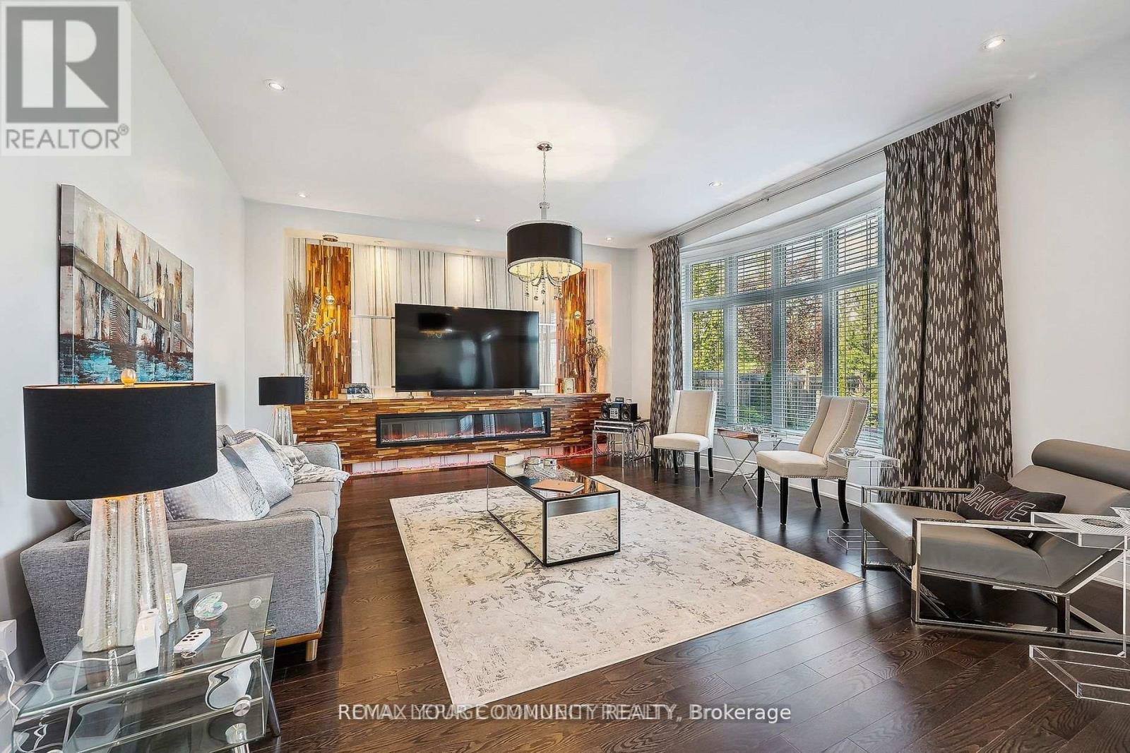 336 Farrell Road Property Photo 11