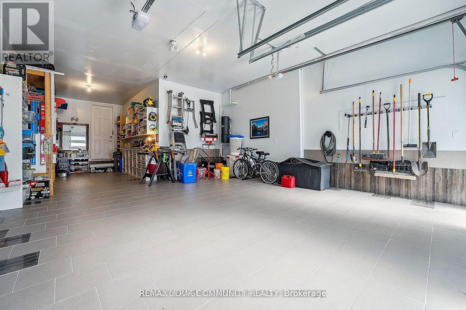 336 Farrell Road Property Photo 14