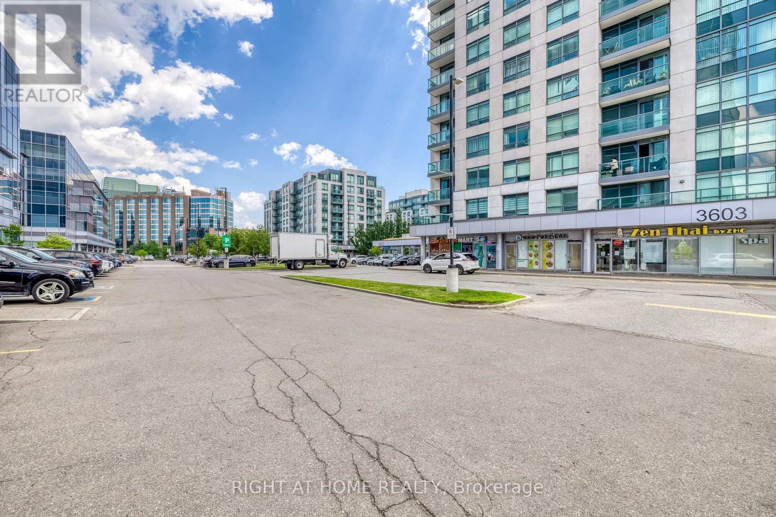 #105 - 3603 -HIGHWAY 7 E AVENUE N Property Photo 1