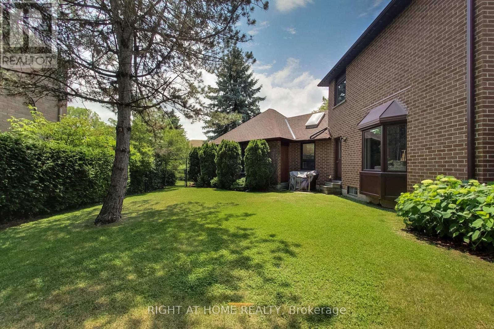41 Bloomfield Trail Property Photo 11