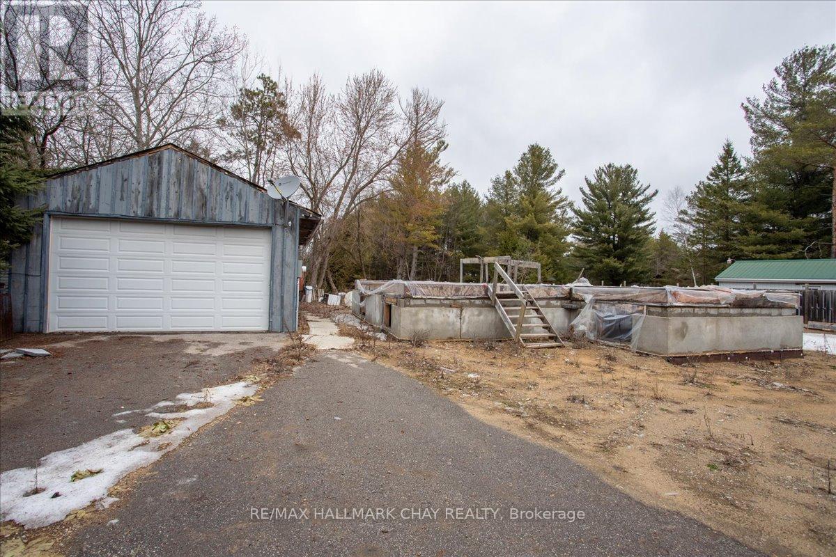 8240 Main Street Property Photo 5