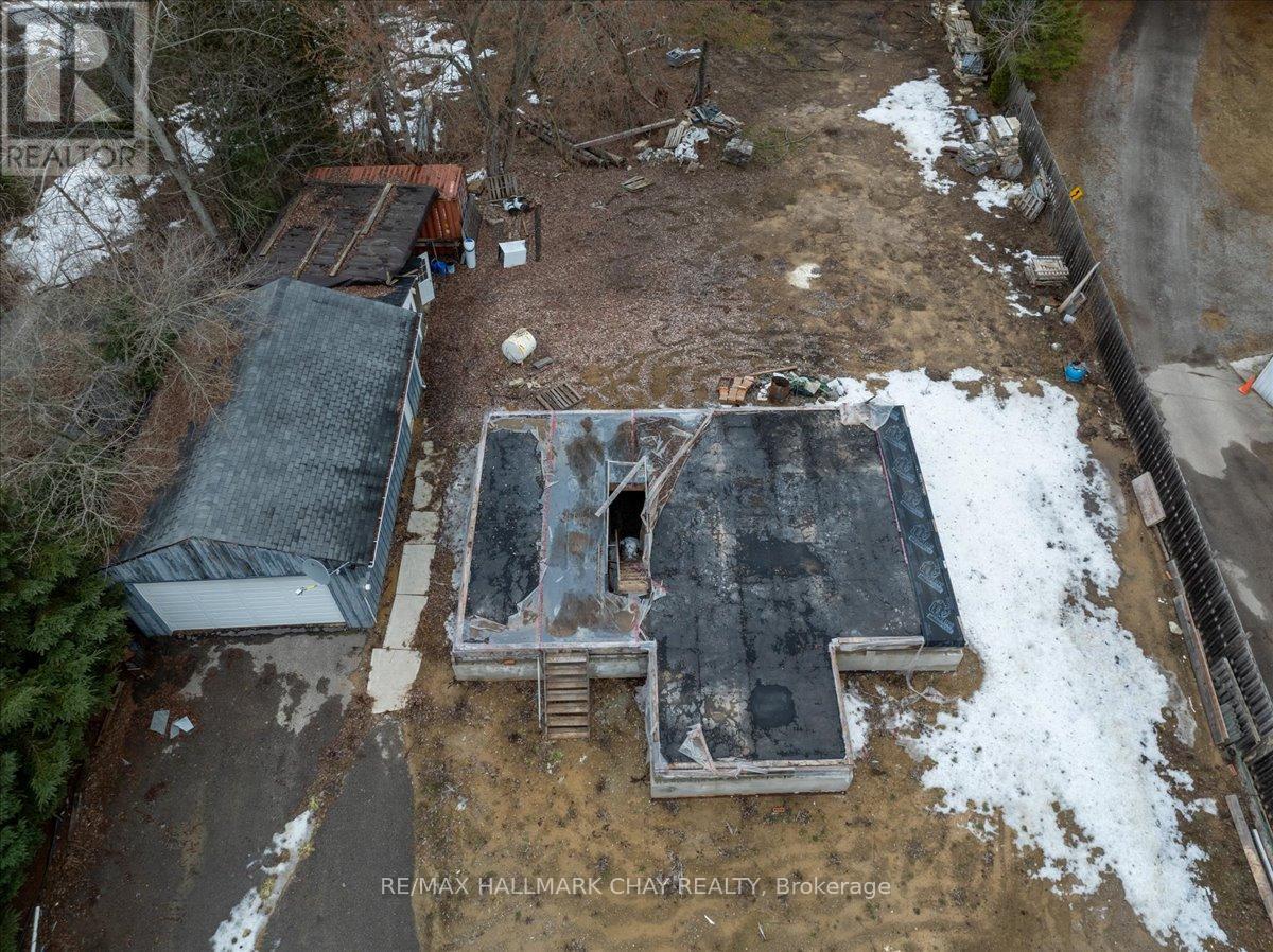 8240 Main Street Property Photo 7