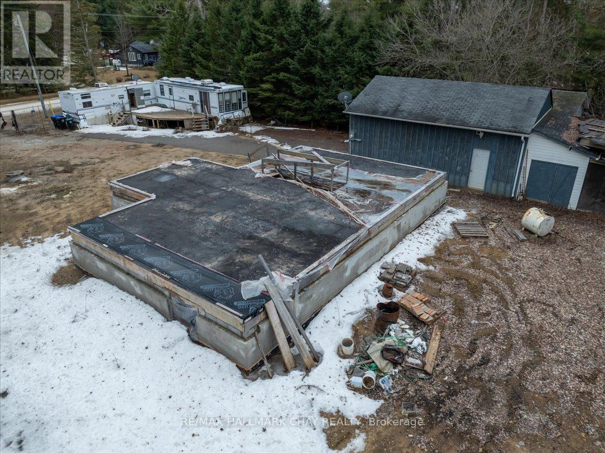 8240 Main Street Property Photo 9