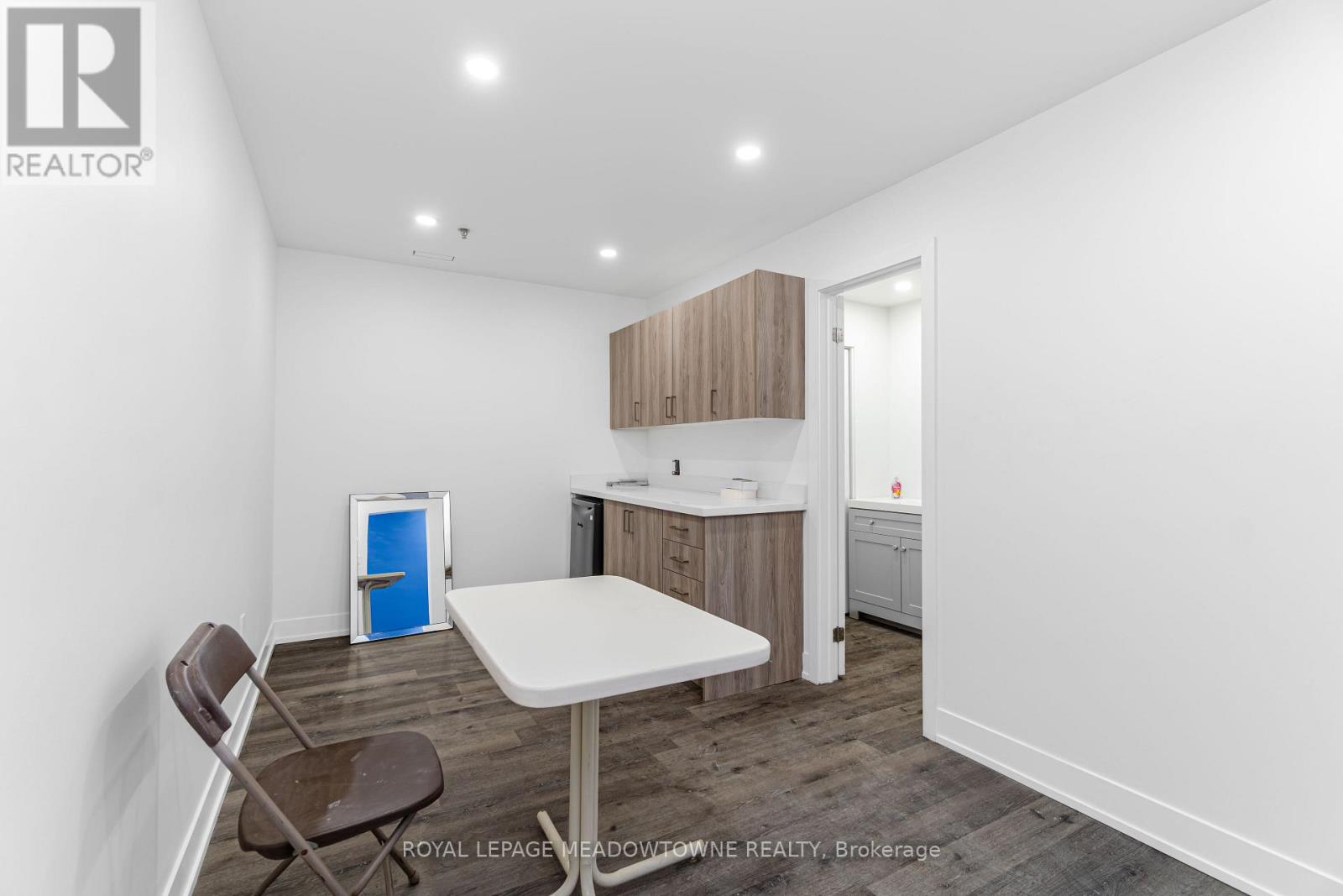 17 - 830 Rowntree Dairy Road Property Photo 15