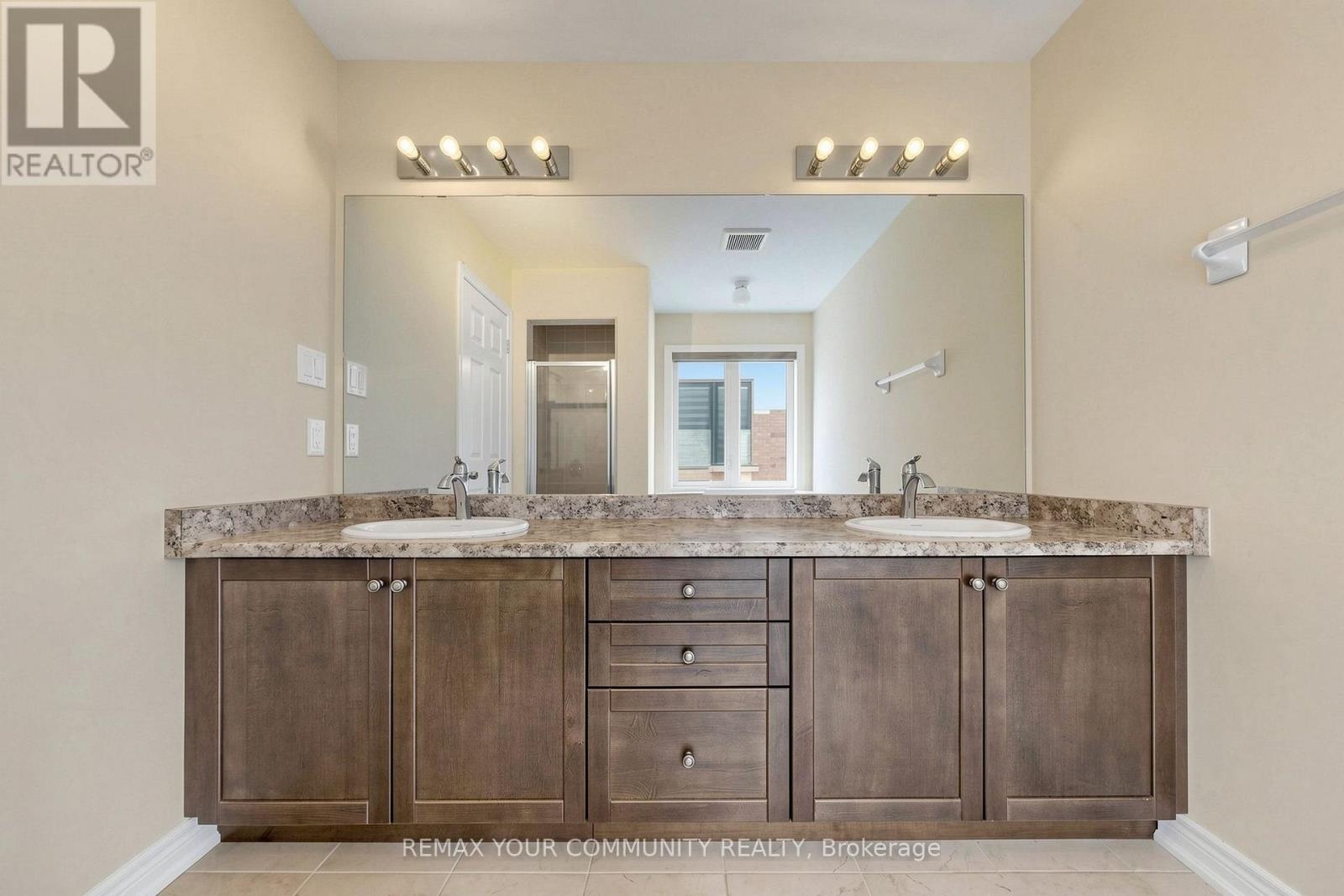 21 Princess Charlotte Avenue Property Photo 32