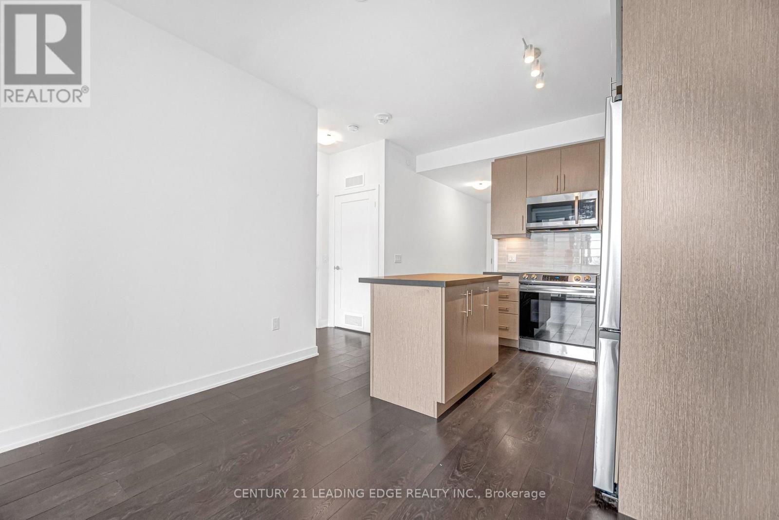 707 - 95 Oneida Crescent Property Photo 10