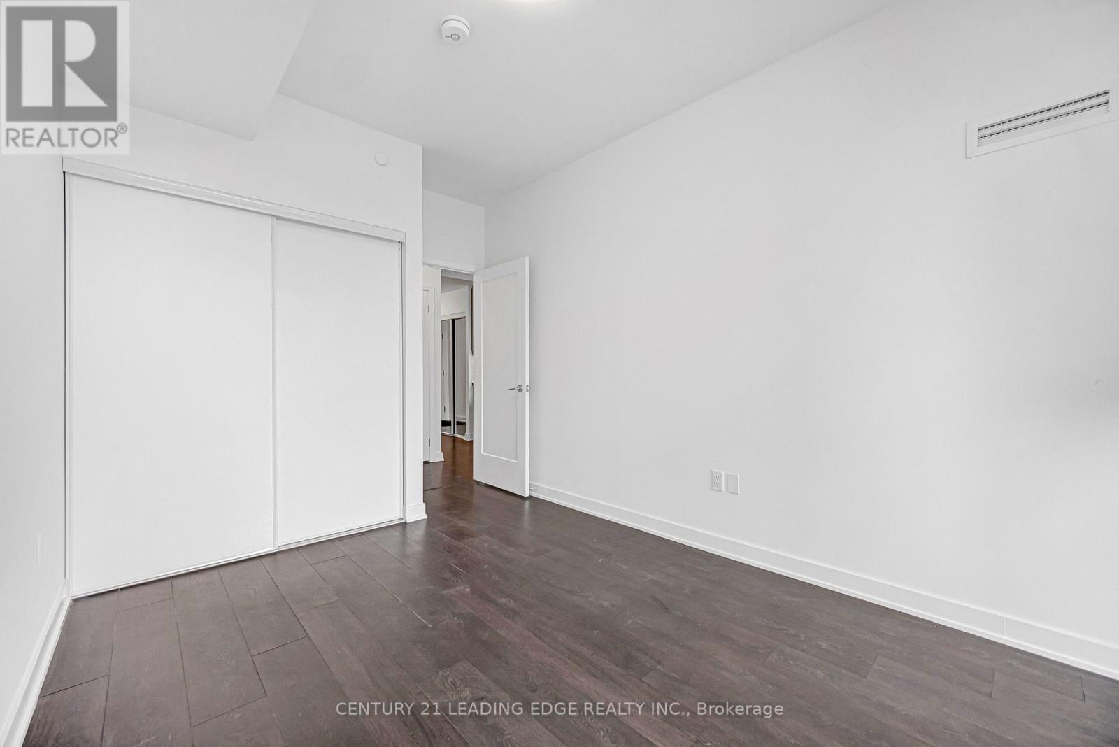 707 - 95 Oneida Crescent Property Photo 21