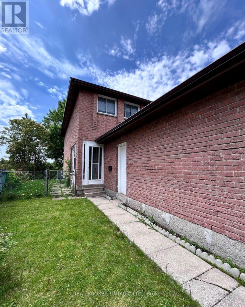 54 TIFFANY CRESCENT