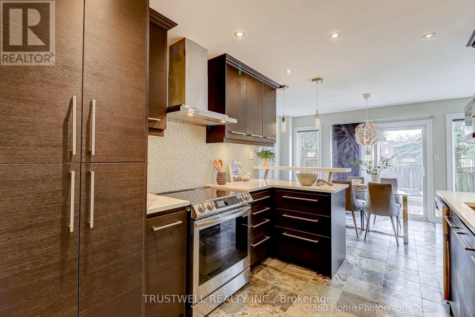 224 Hollingham Road Property Photo 7
