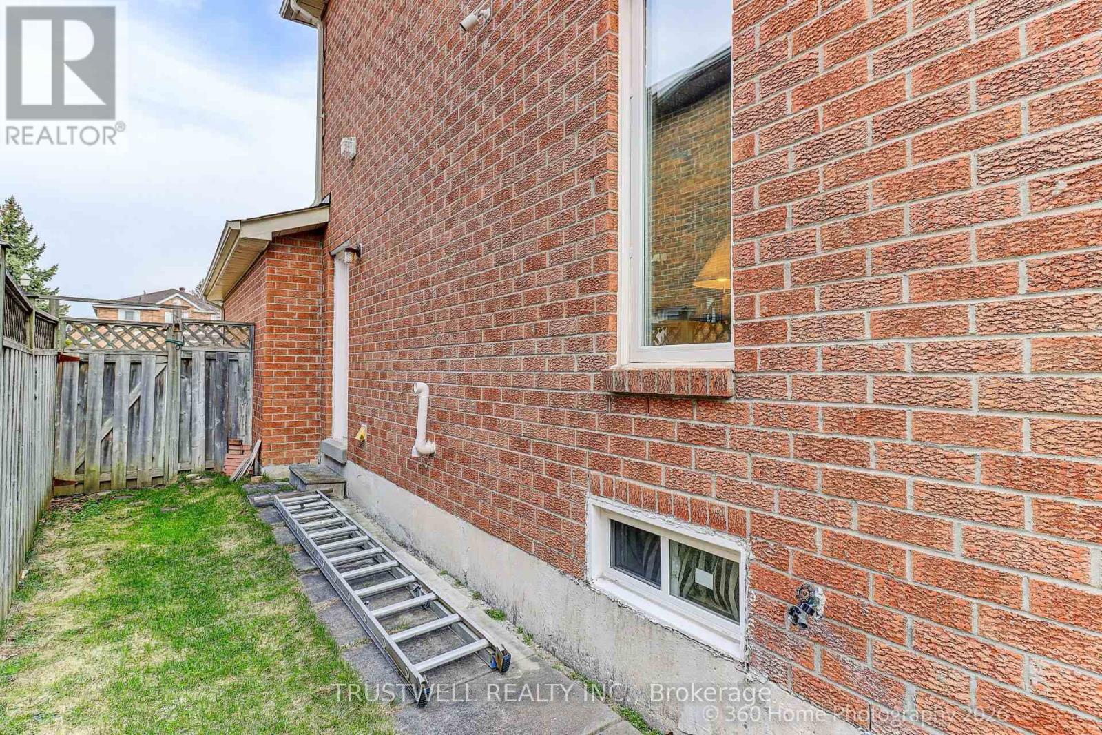 224 Hollingham Road Property Photo 15