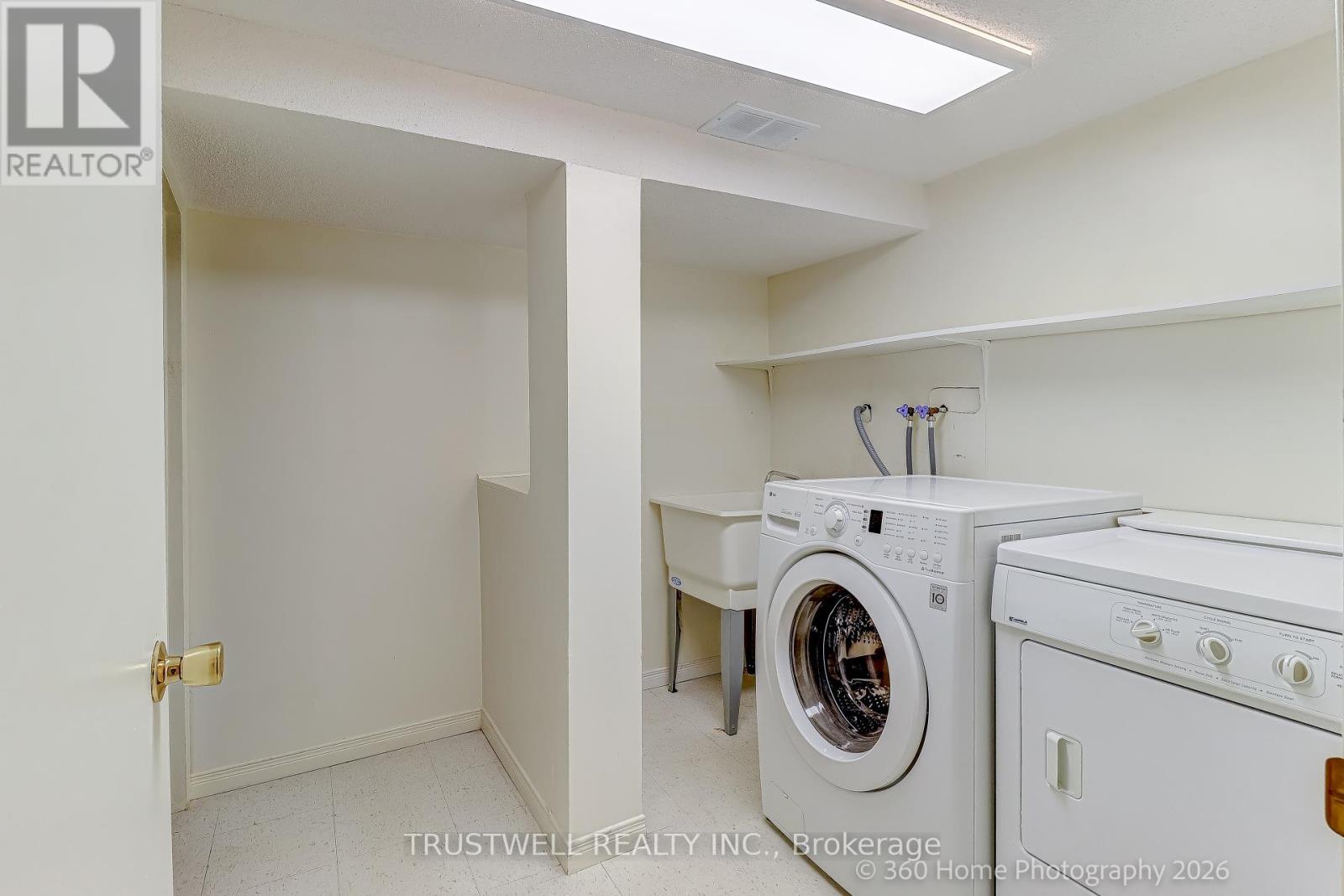 224 Hollingham Road Property Photo 31