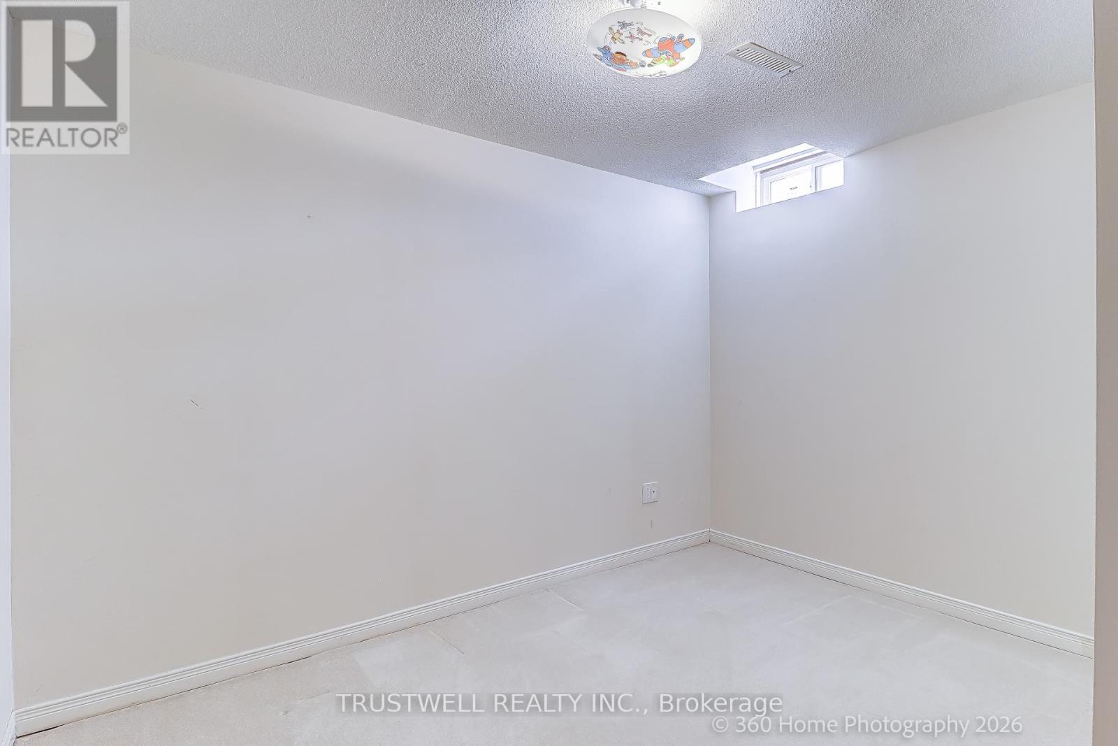 224 Hollingham Road Property Photo 32