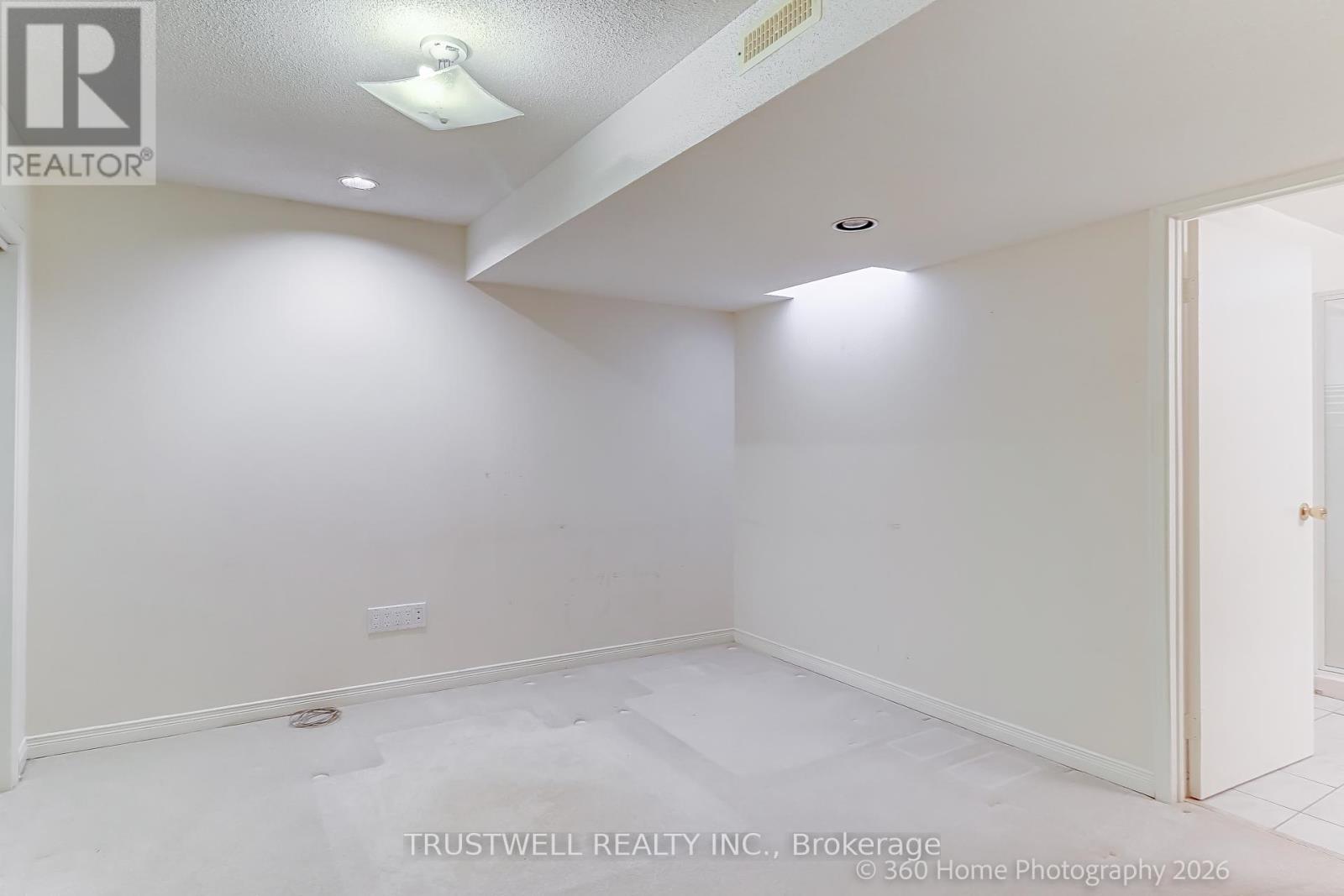224 Hollingham Road Property Photo 33