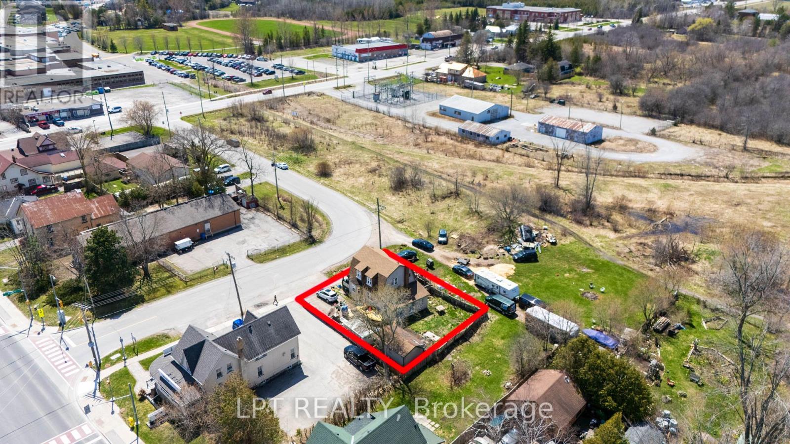 173&77 High Street Property Photo 9