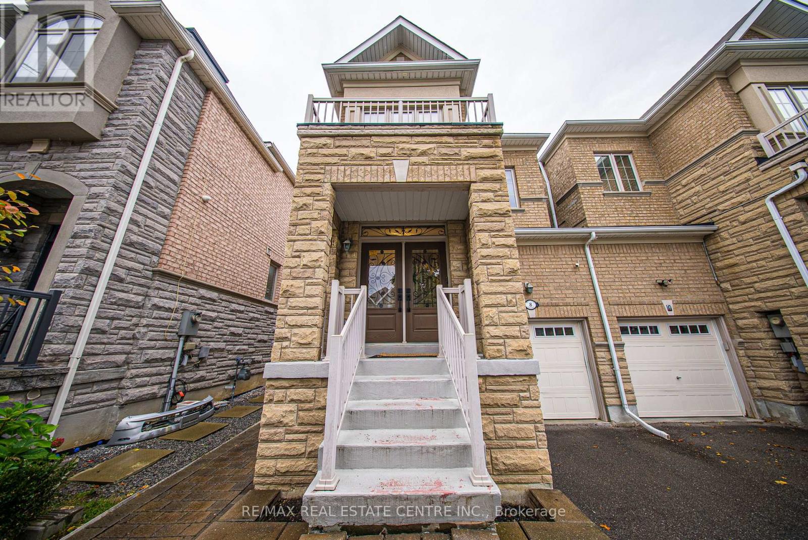 8 Bristlewood Crescent Property Photo 4