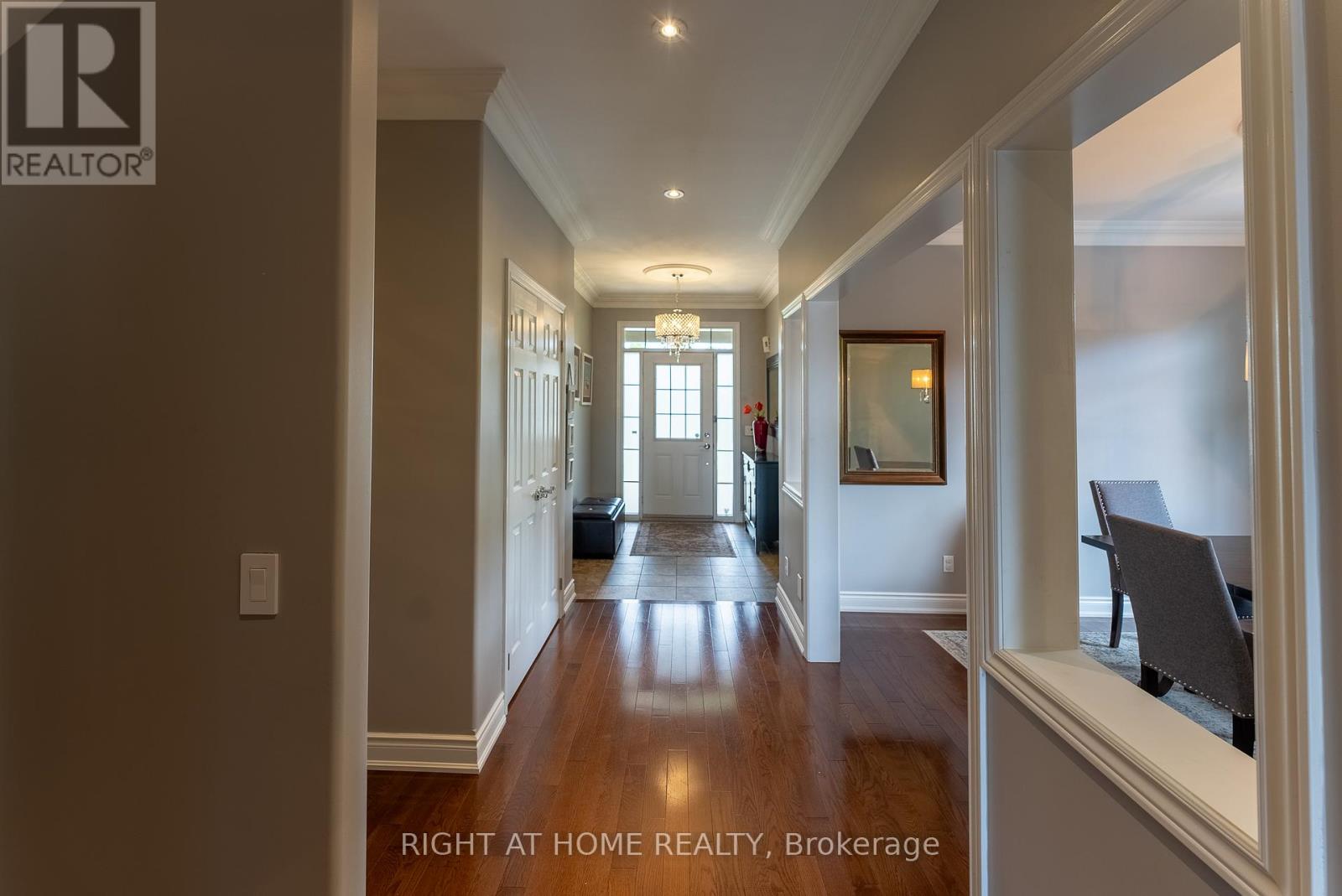 1660 Moyer Avenue Property Photo 8