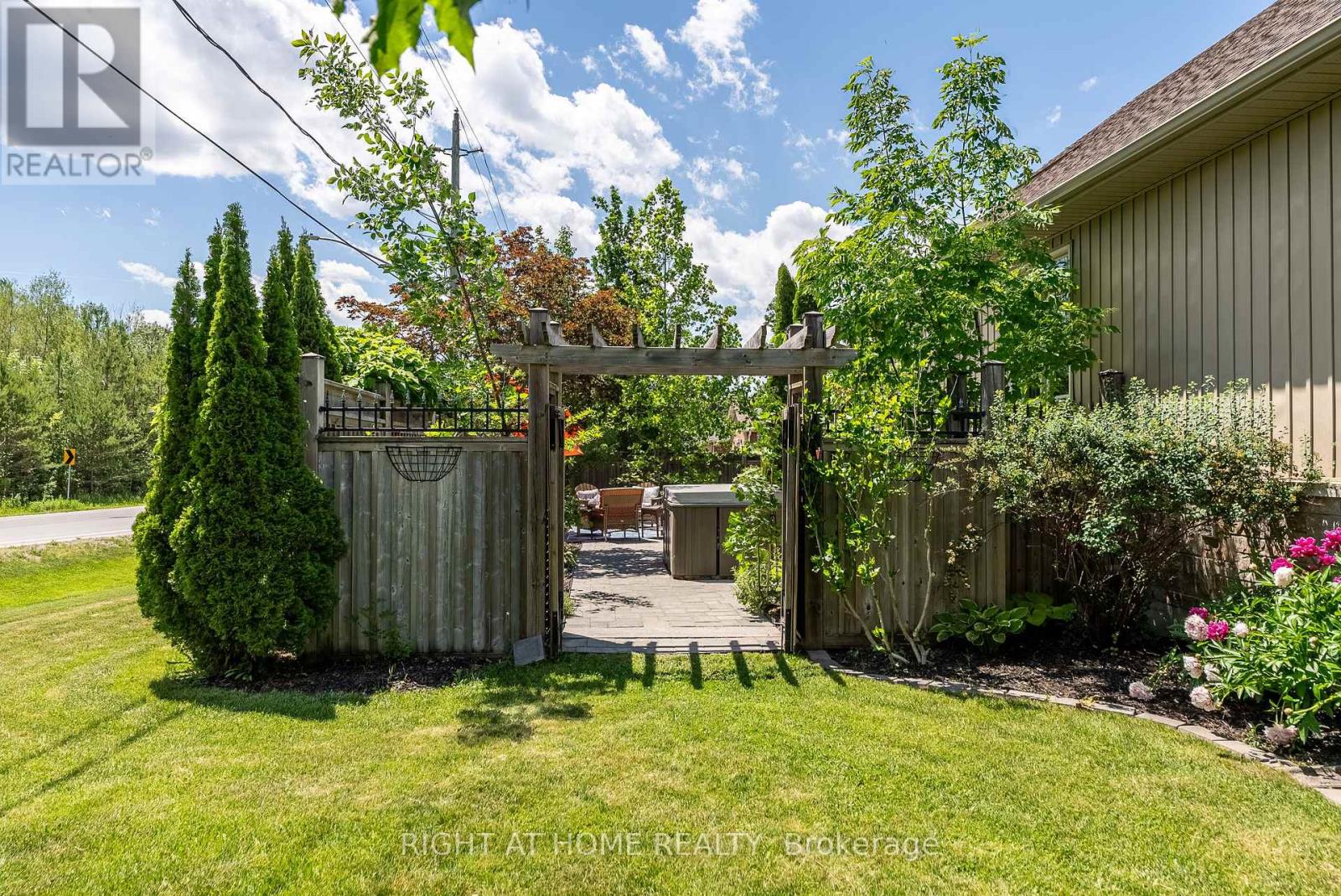 1660 Moyer Avenue Property Photo 34