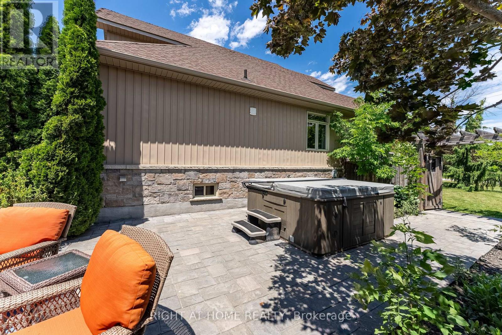 1660 Moyer Avenue Property Photo 37