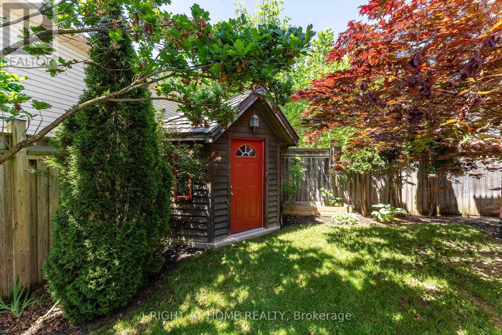 1660 Moyer Avenue Property Photo 42