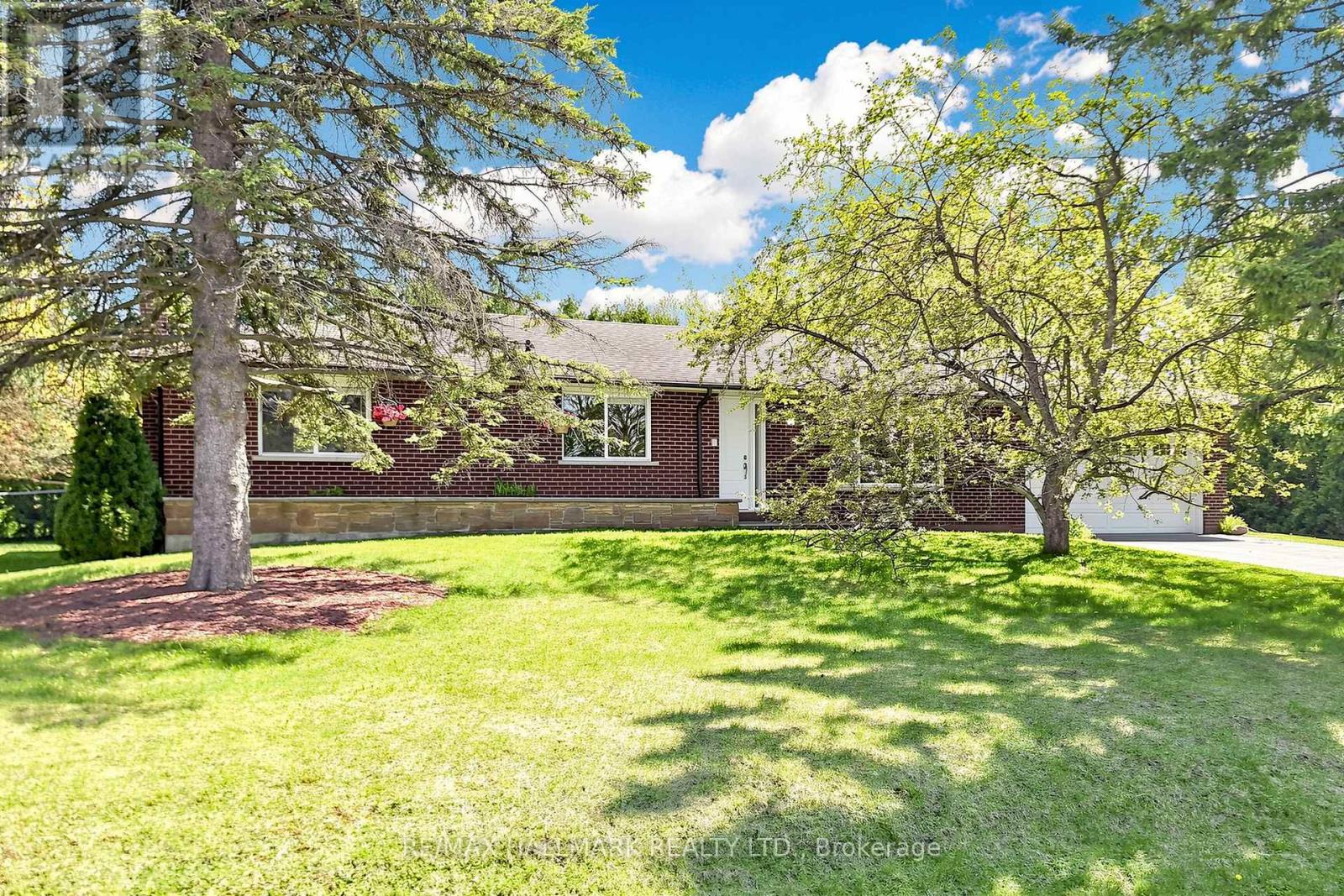 20 Jasmine Crescent Property Photo 1