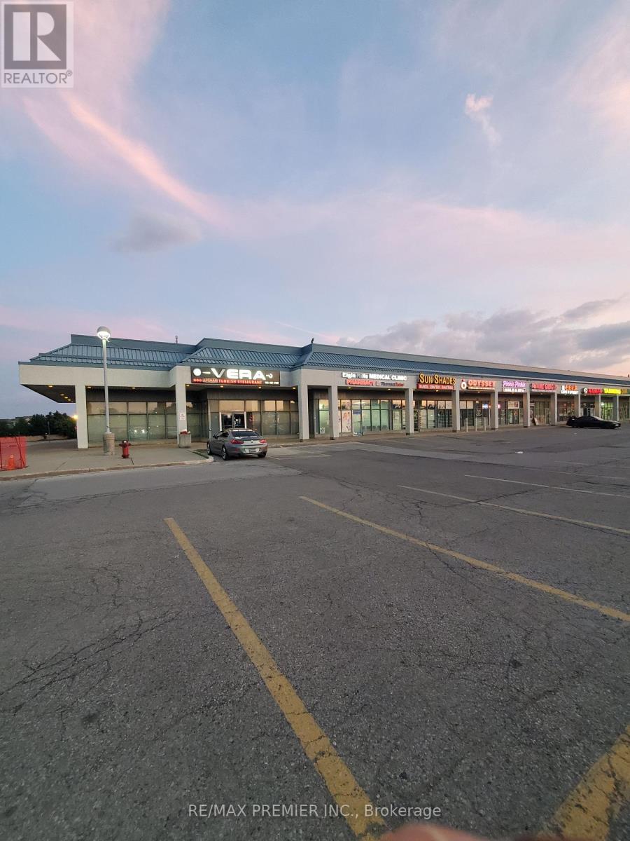 58 - 10909 Yonge Street Property Photo 14
