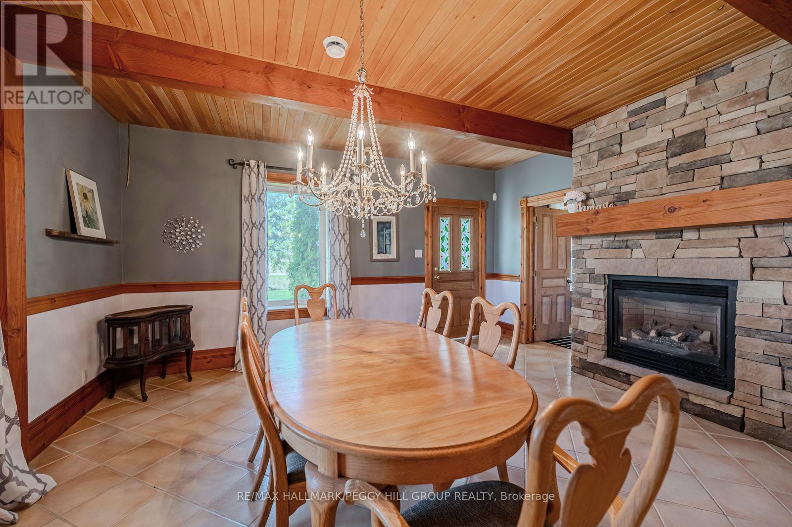 8464 6th Line Property Photo 12