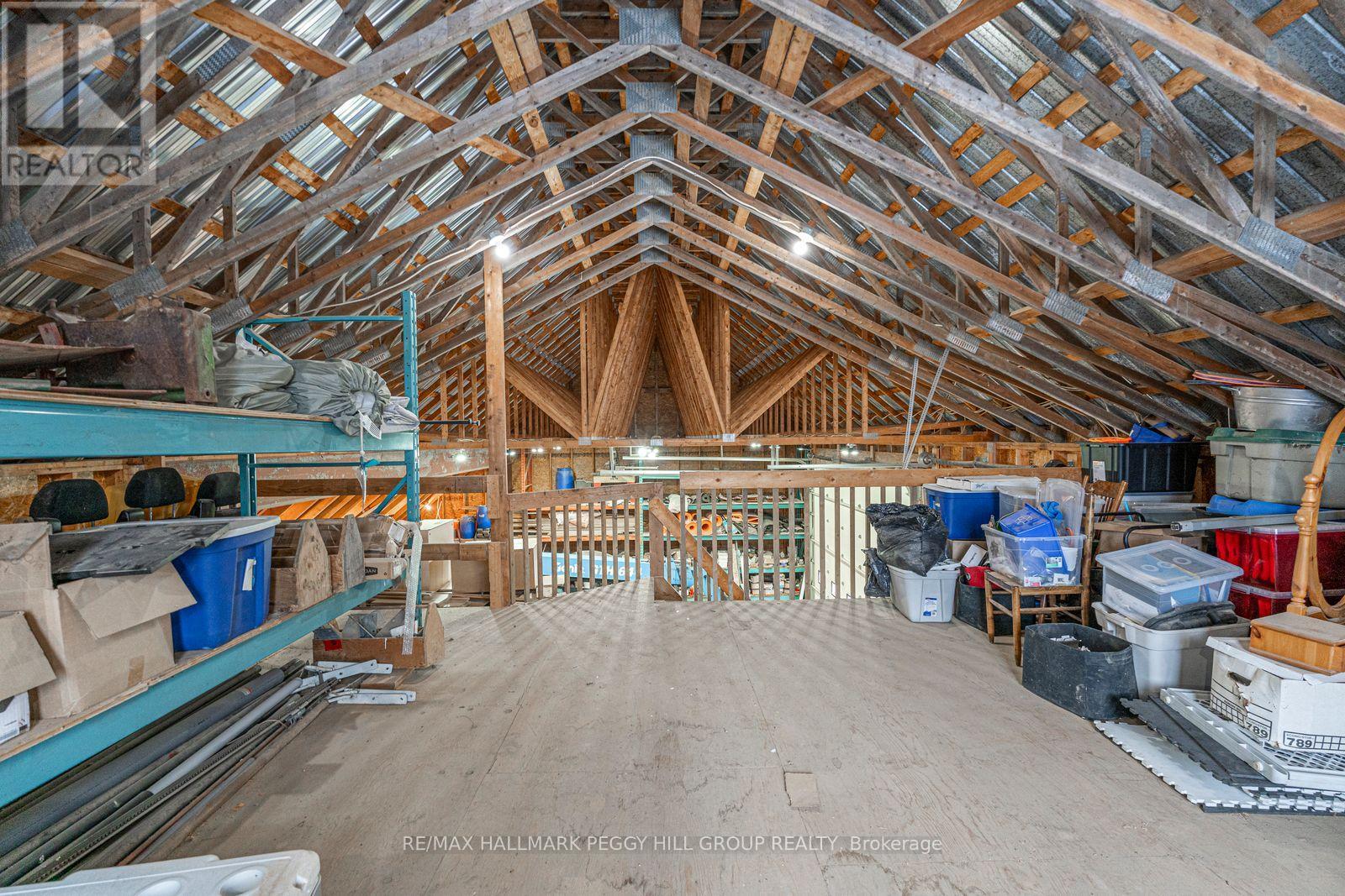 8464 6th Line Property Photo 25