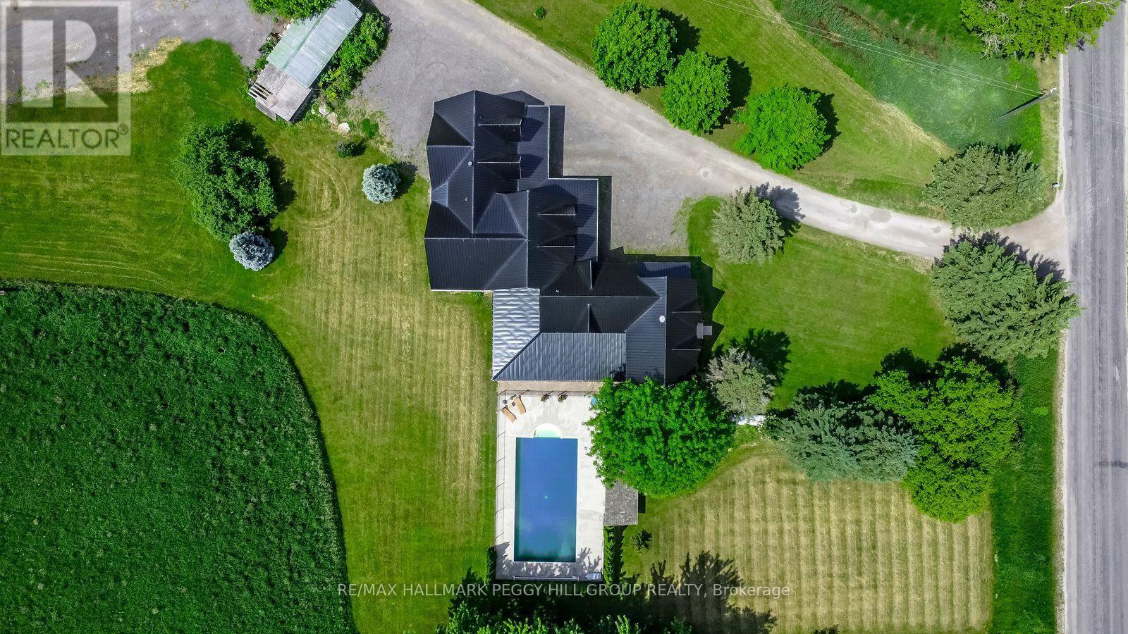 8464 6th Line Property Photo 28