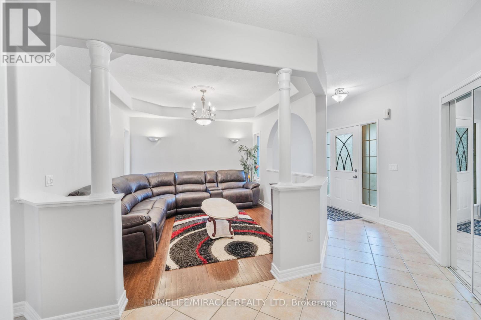 1115 Muriel Street Property Photo 8
