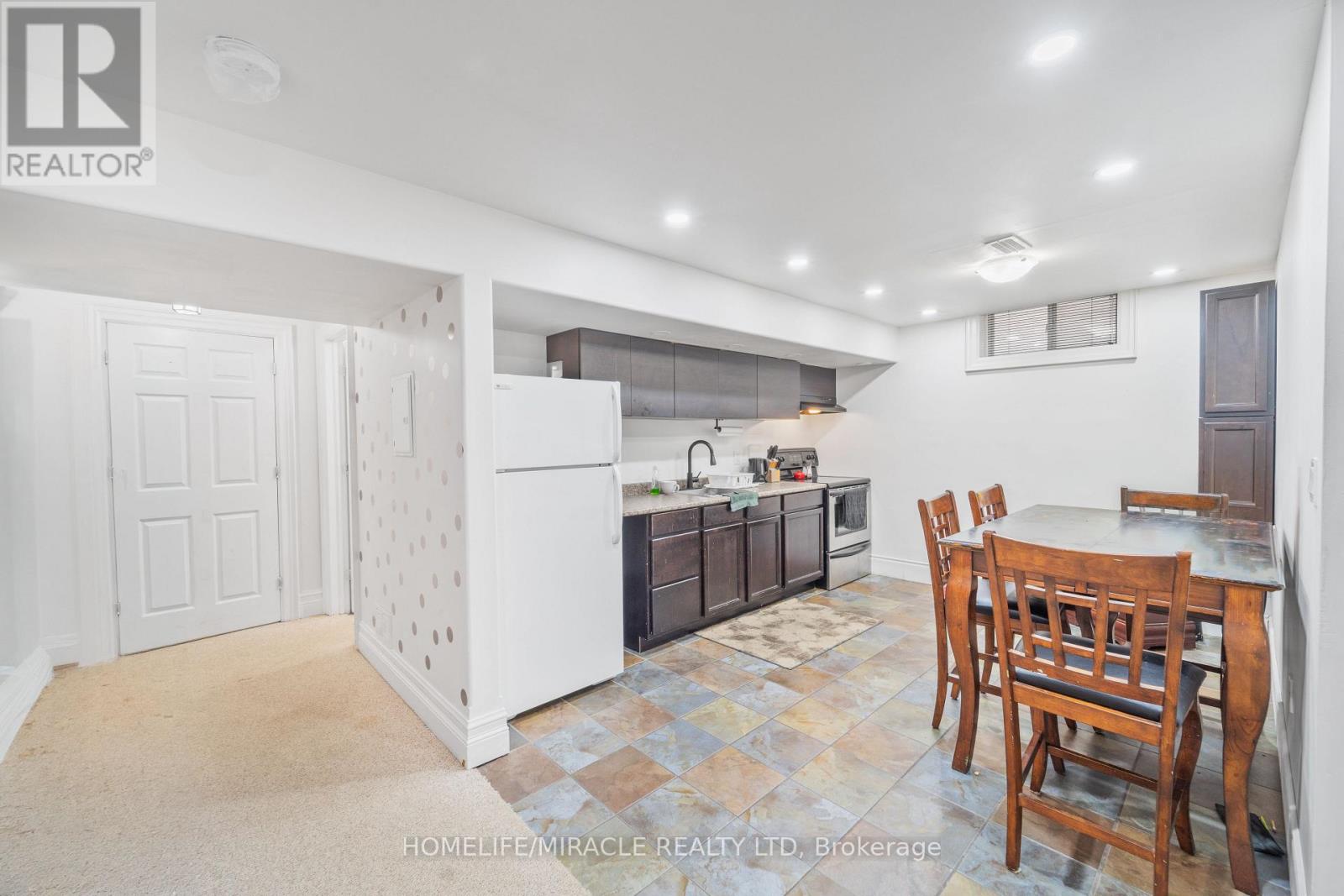 1115 Muriel Street Property Photo 32