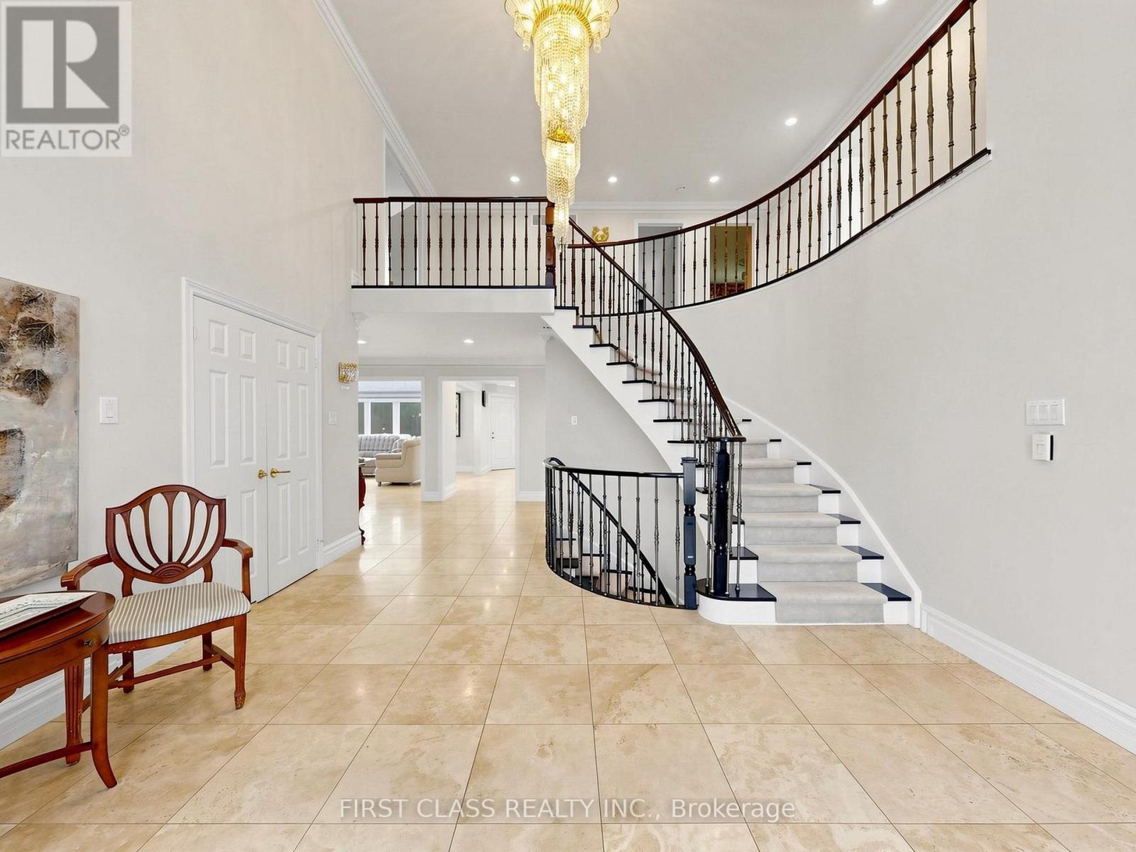 9 Westpoint Court Property Photo 2