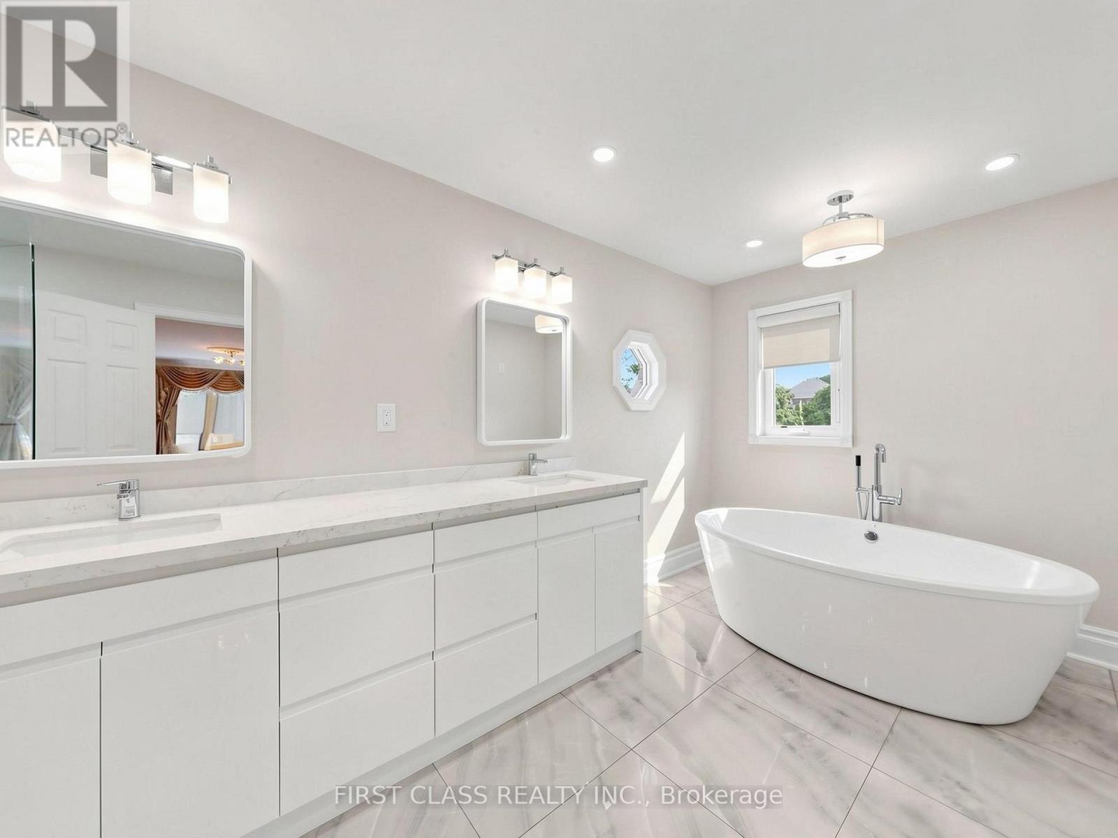 9 Westpoint Court Property Photo 21