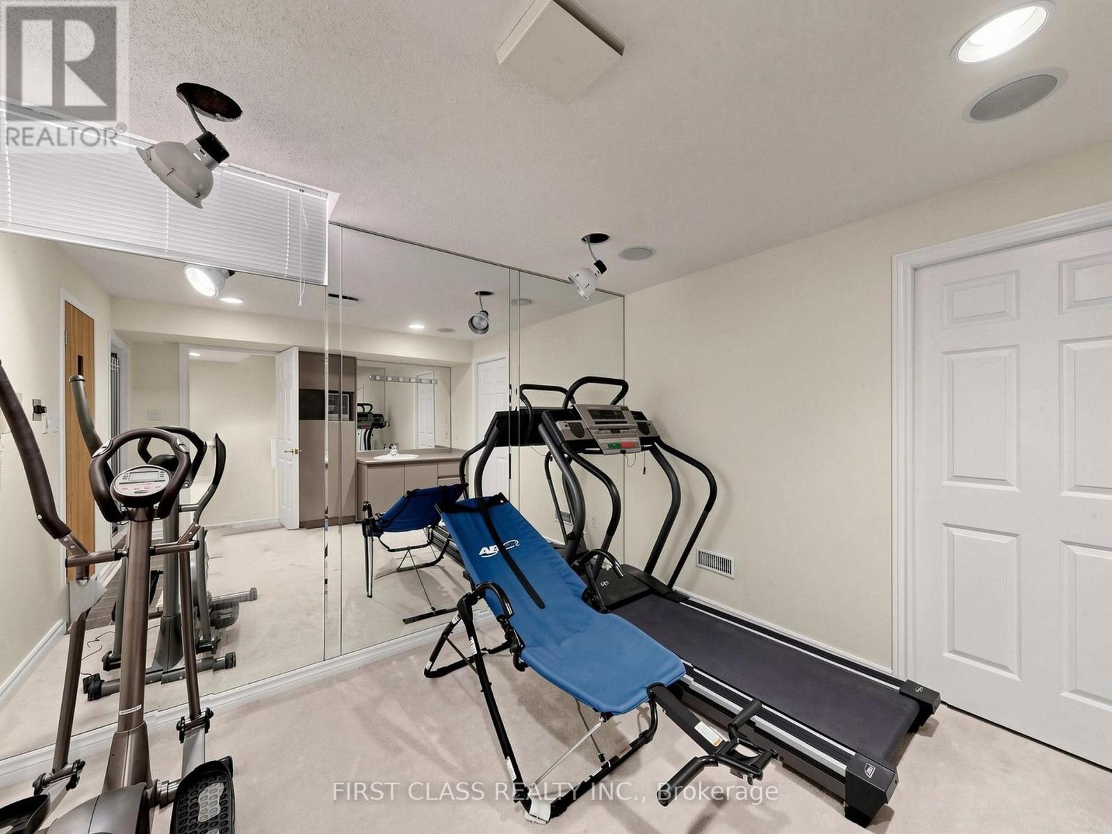 9 Westpoint Court Property Photo 32