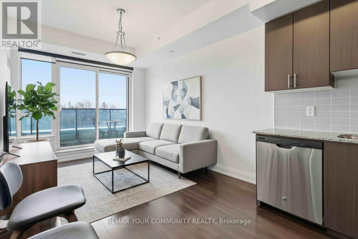 418 - 7167 Yonge Street Property Photo 12