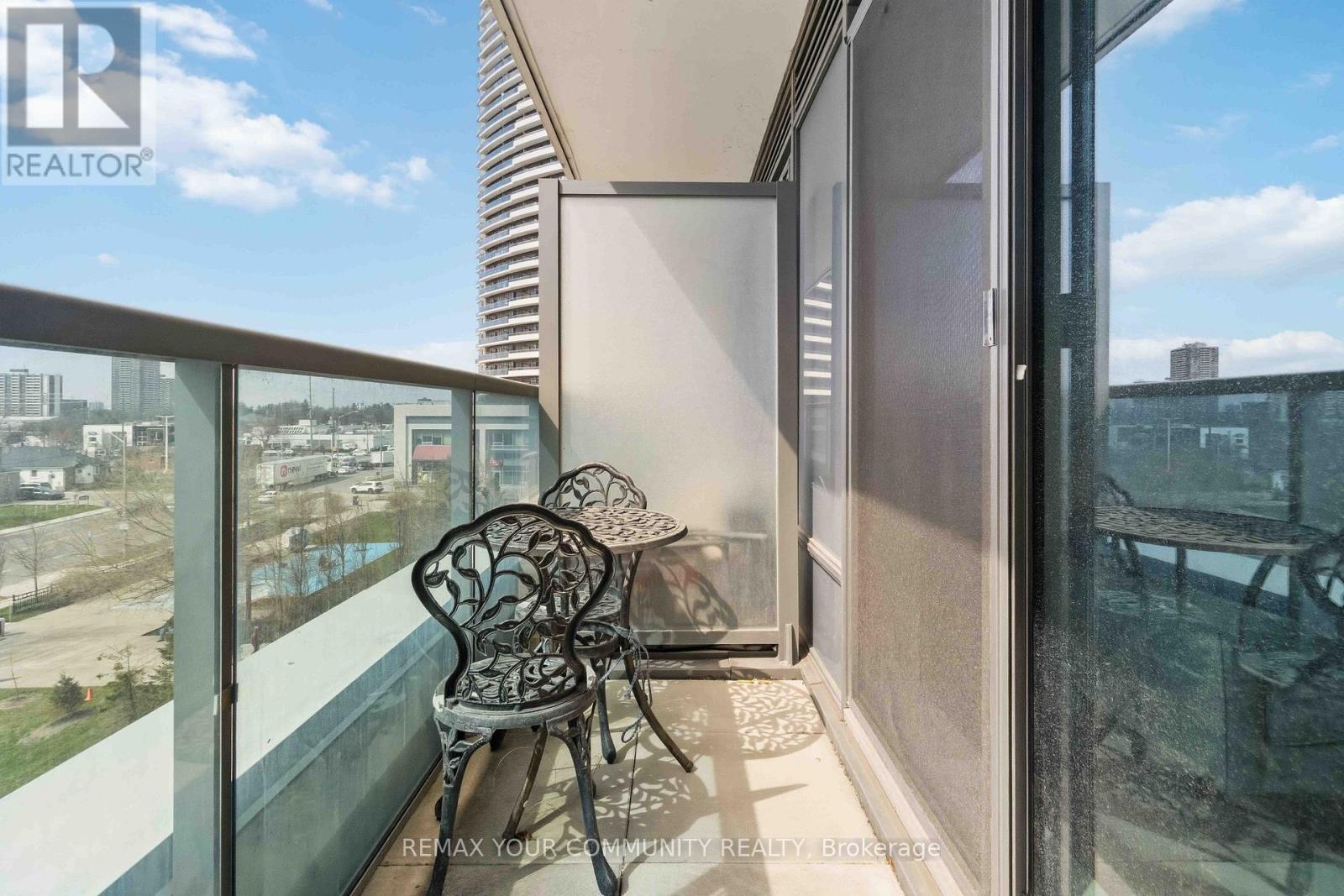 418 - 7167 Yonge Street Property Photo 19