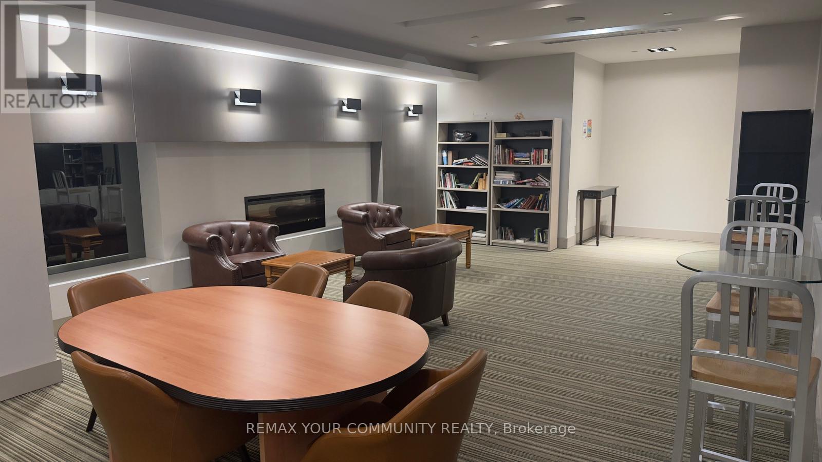 418 - 7167 Yonge Street Property Photo 27