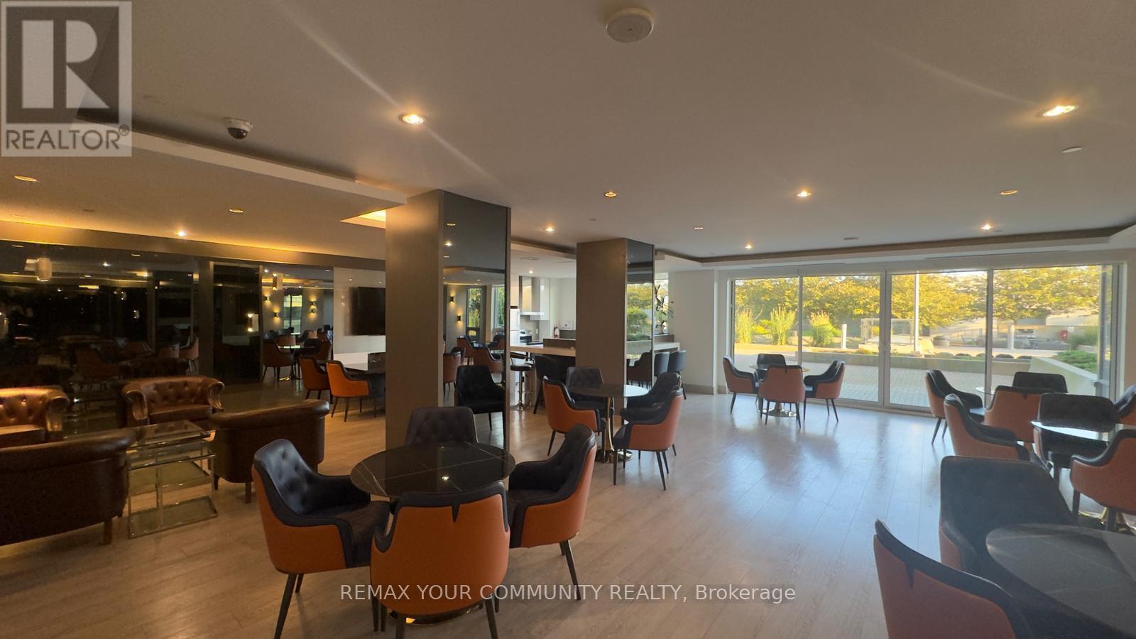 418 - 7167 Yonge Street Property Photo 28