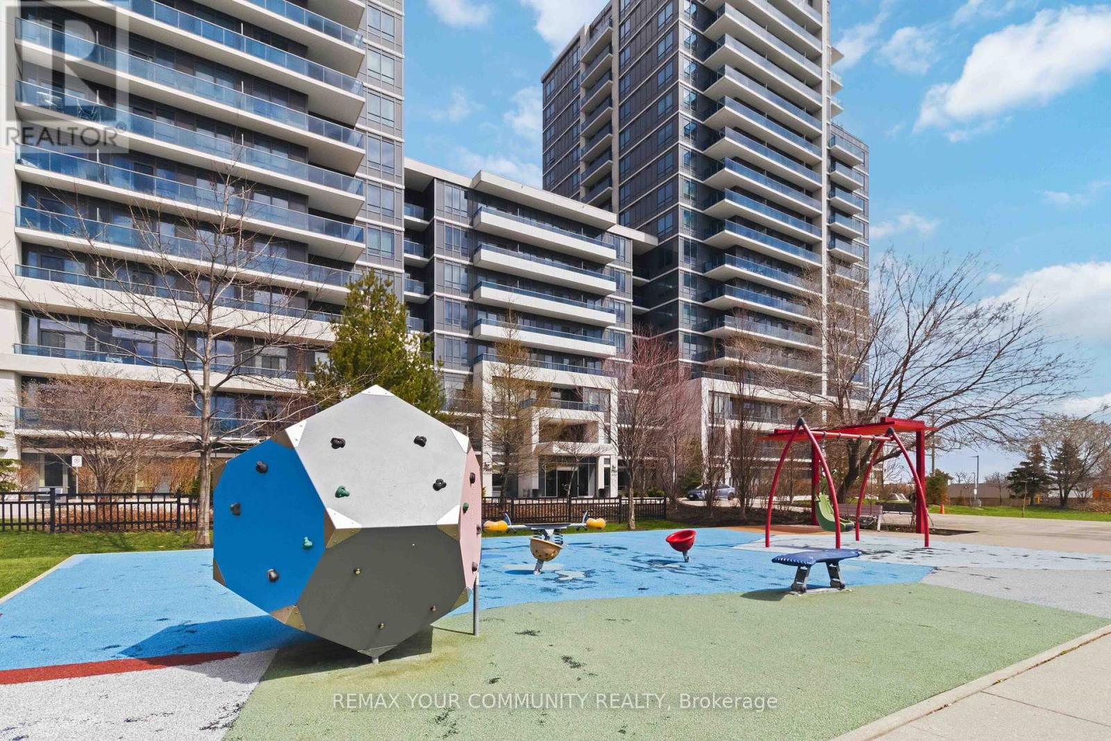 418 - 7167 Yonge Street Property Photo 29