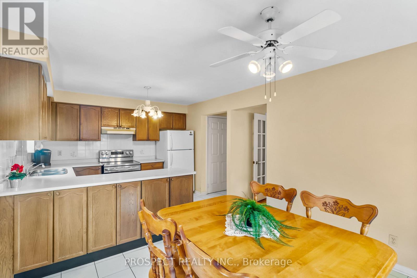 9 Wheatley Road Property Photo 15