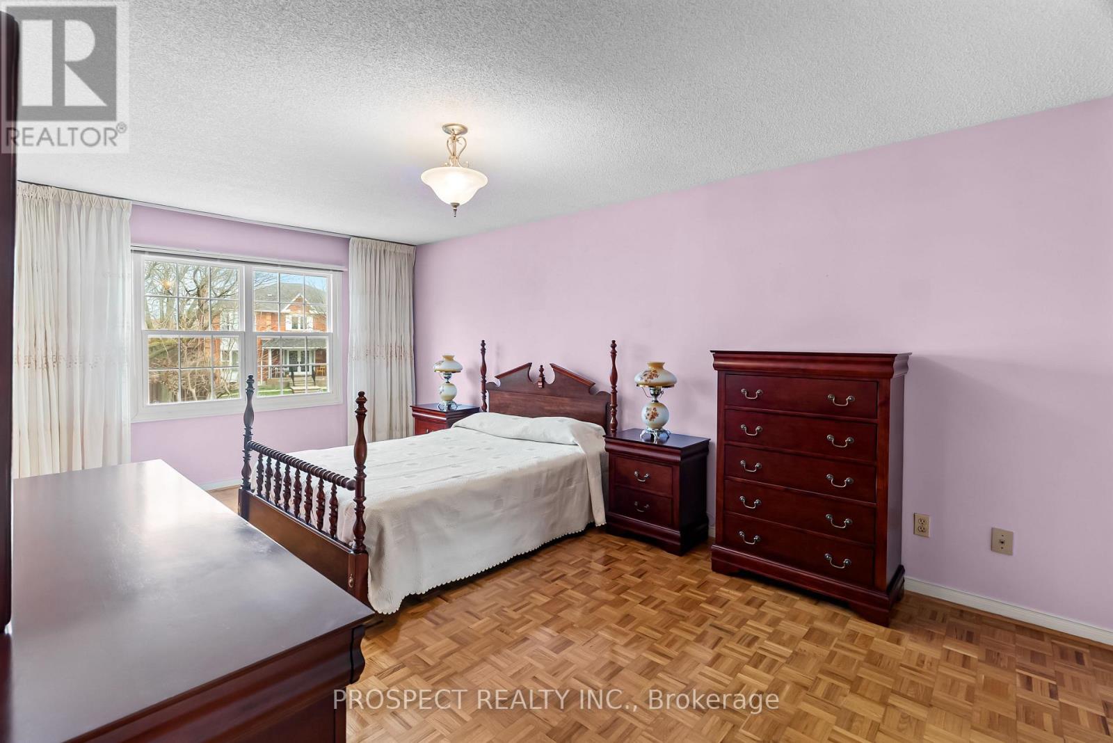 9 Wheatley Road Property Photo 17