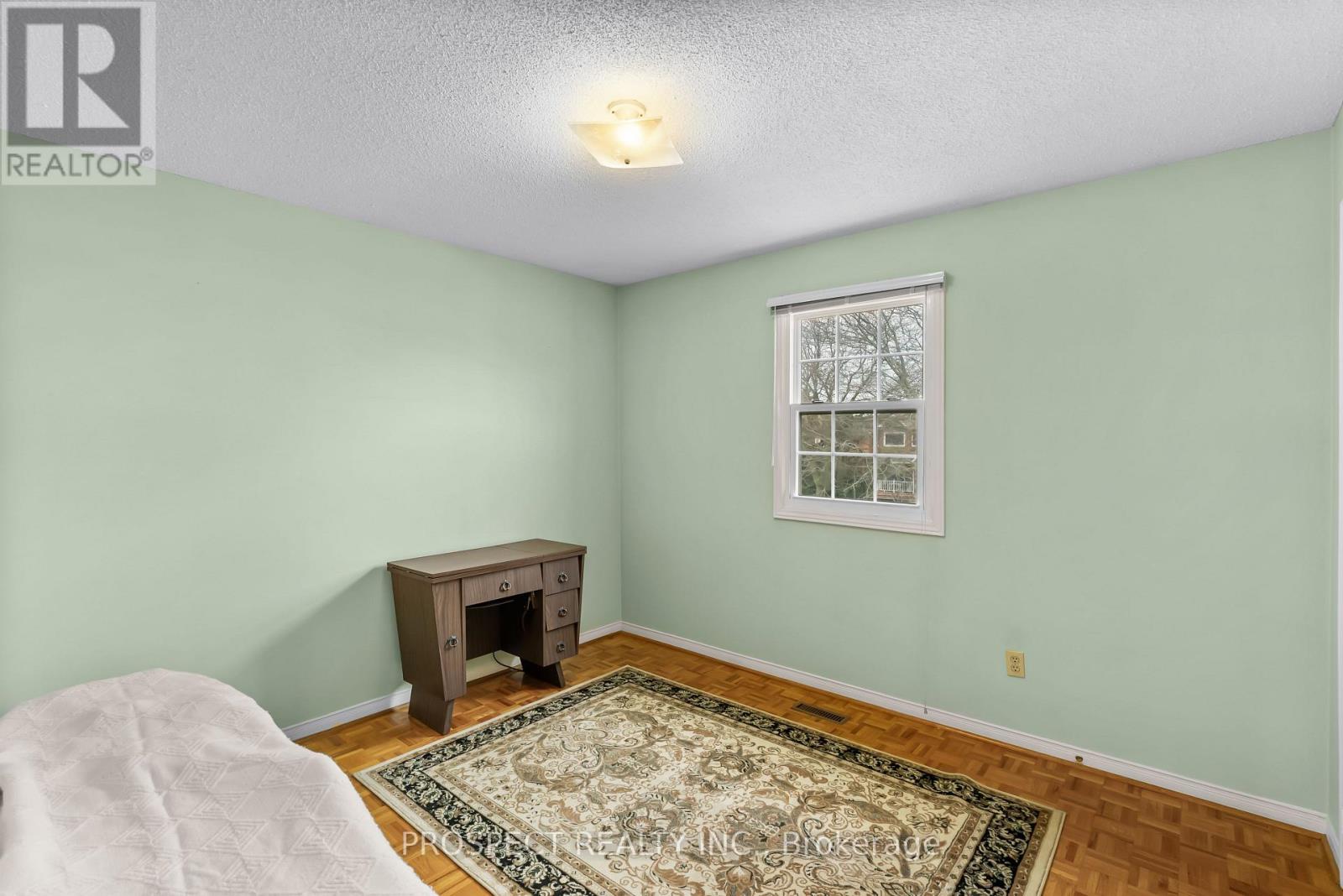 9 Wheatley Road Property Photo 22